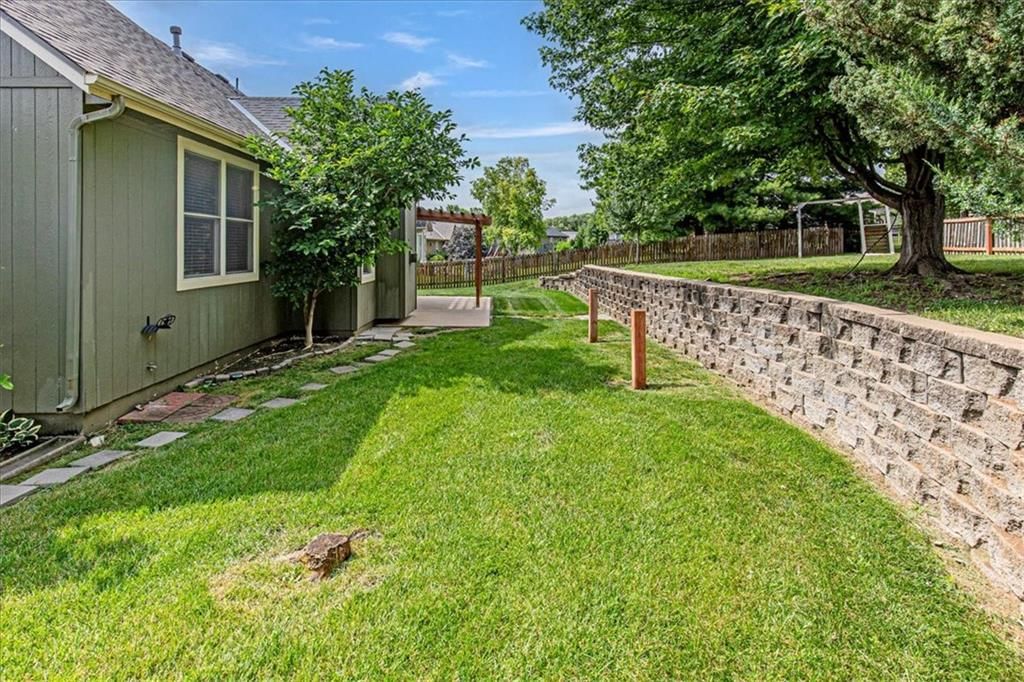 895 N Diane Drive — photo 5