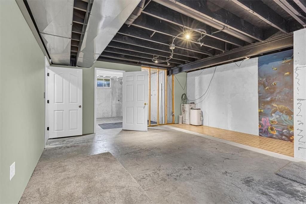 895 N Diane Drive — photo 39