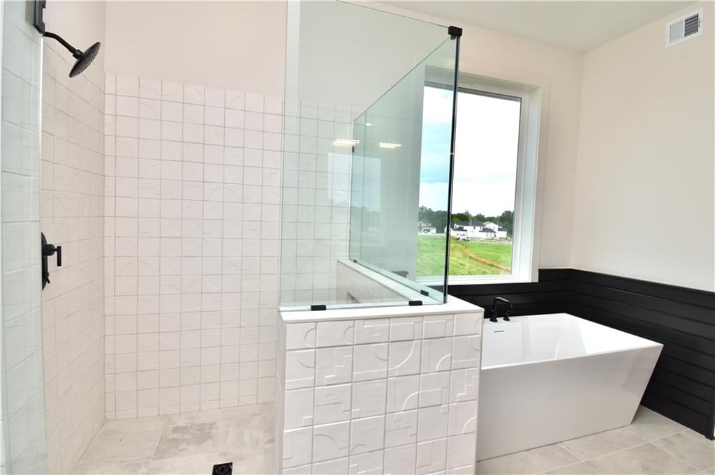7645 N Booth Avenue — photo 19