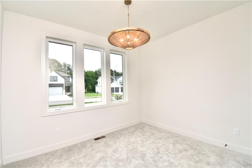 7645 N Booth Avenue — photo 22