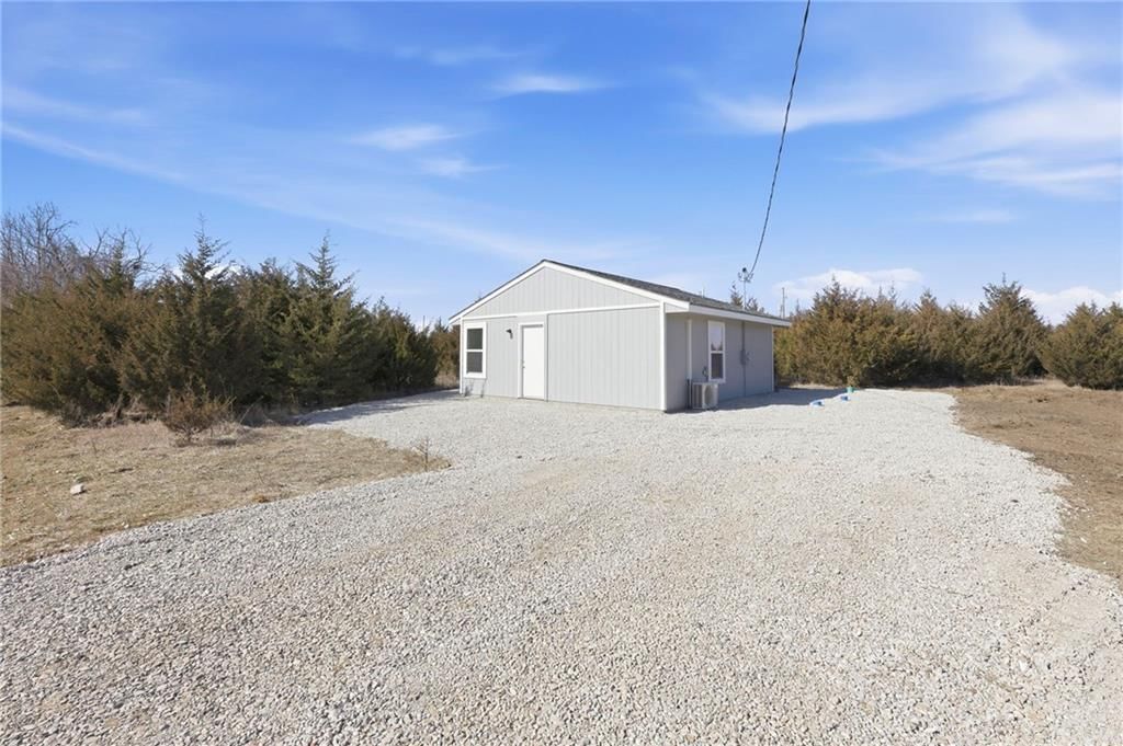 61 Maple Drive — photo 18