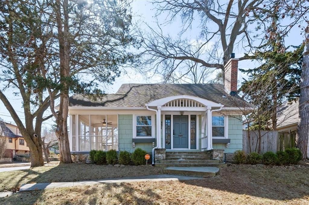 331 E Dartmouth Road, Kansas City, MO