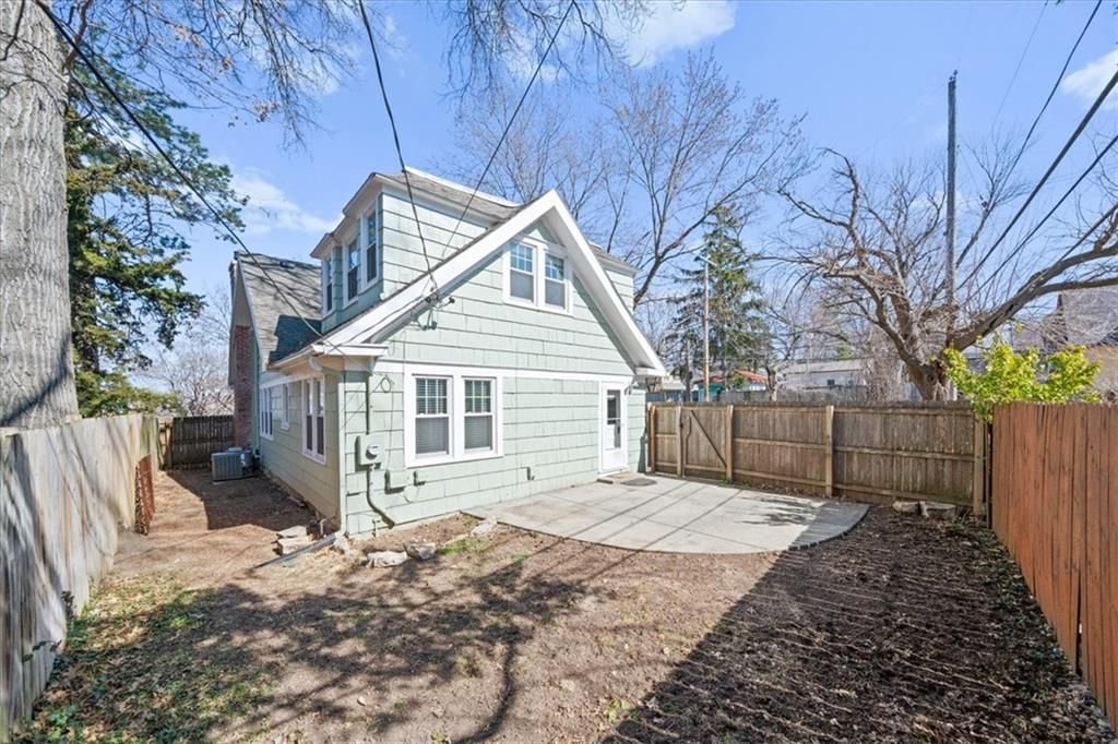 331 E Dartmouth Road — photo 24