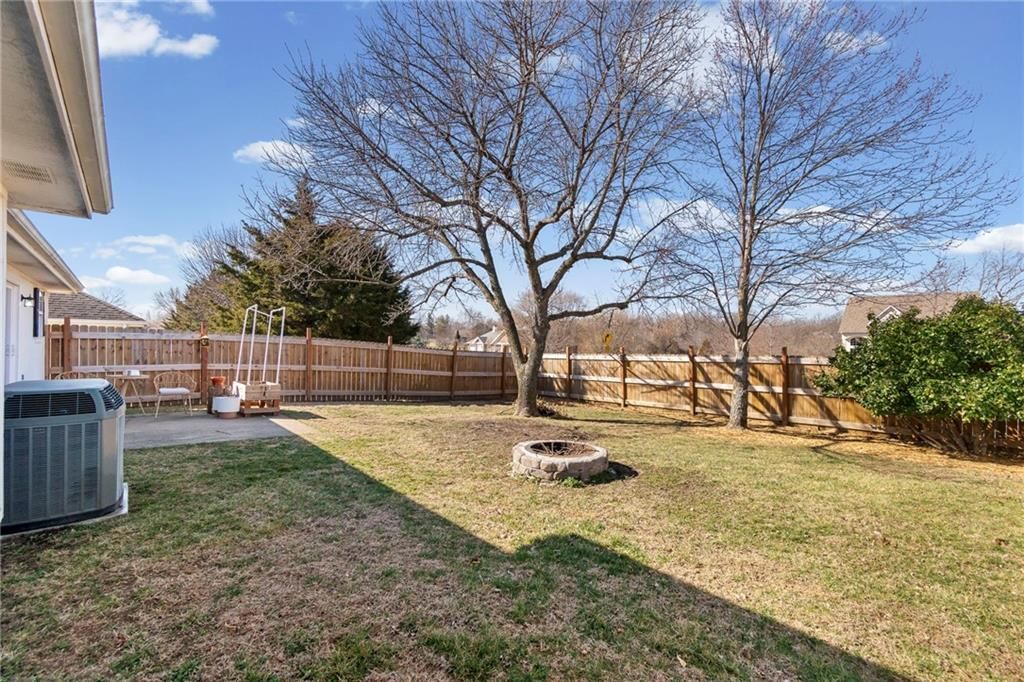 1113 Foxridge Drive — photo 24