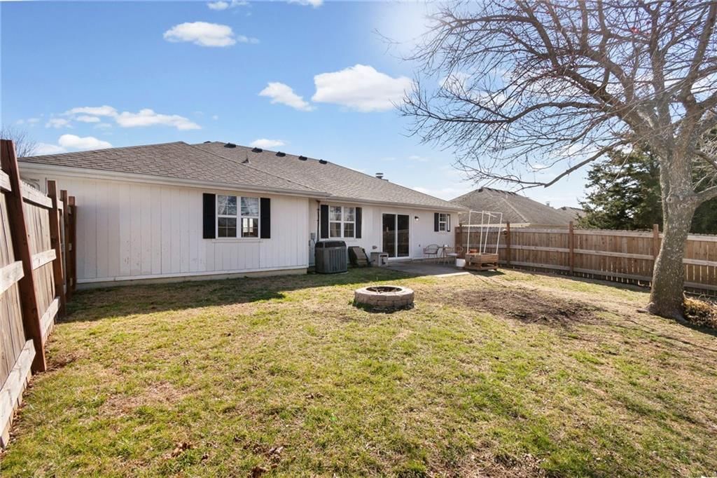 1113 Foxridge Drive — photo 26