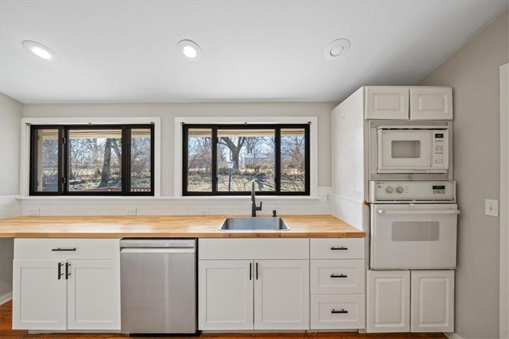 115 W 96th Street — photo 10