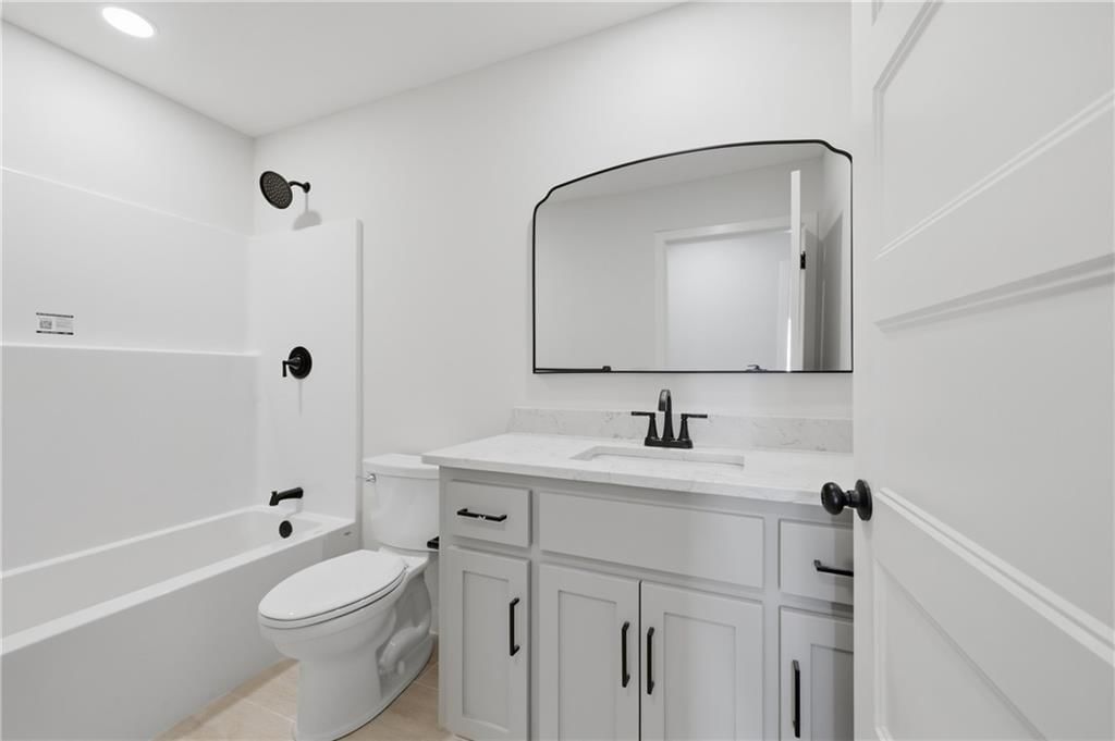 309 N Cedar Avenue — photo 11