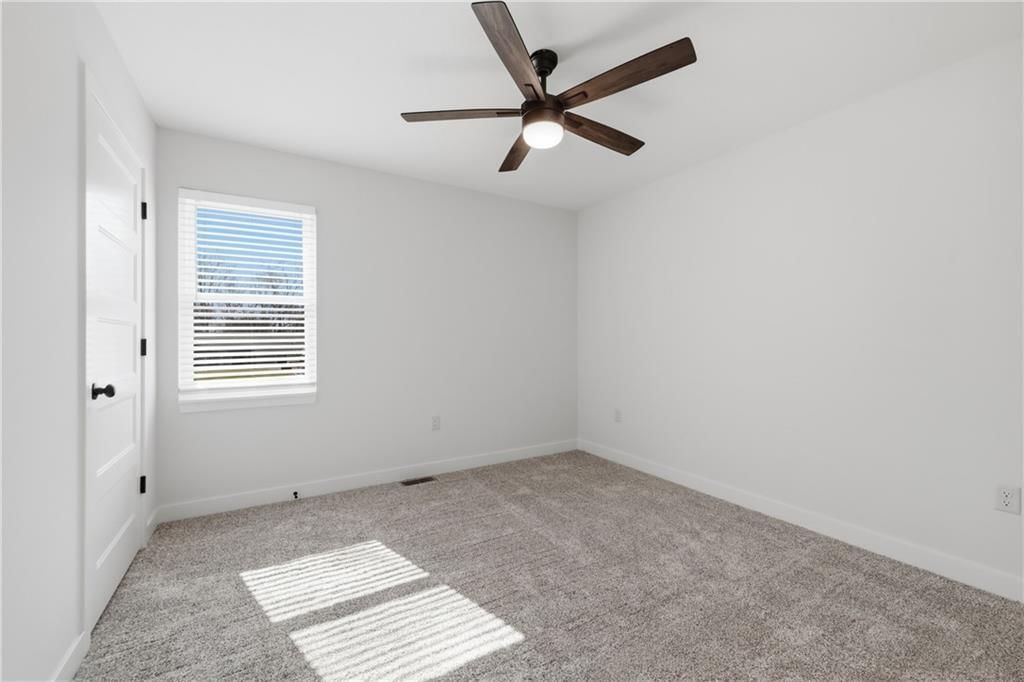 309 N Cedar Avenue — photo 18