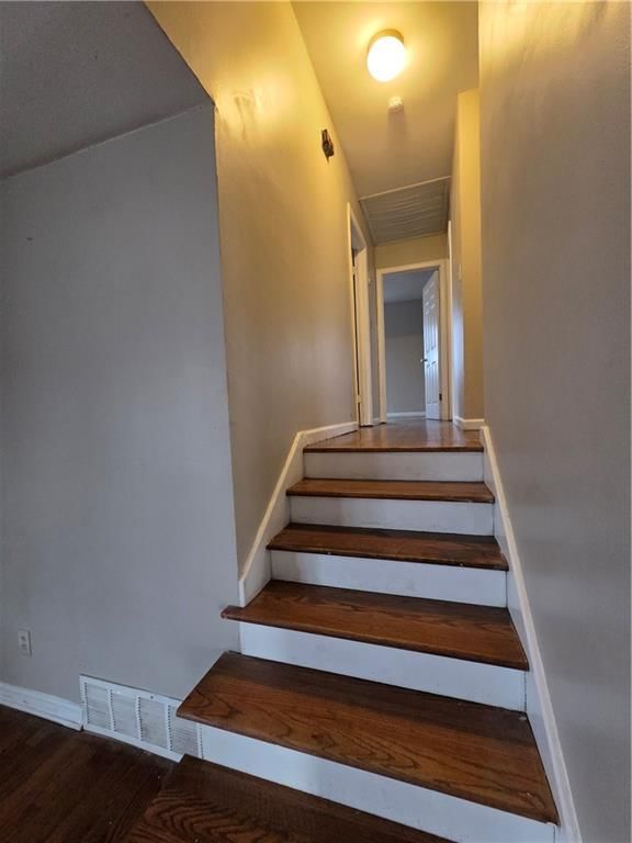 8219 E 85th Street — photo 16