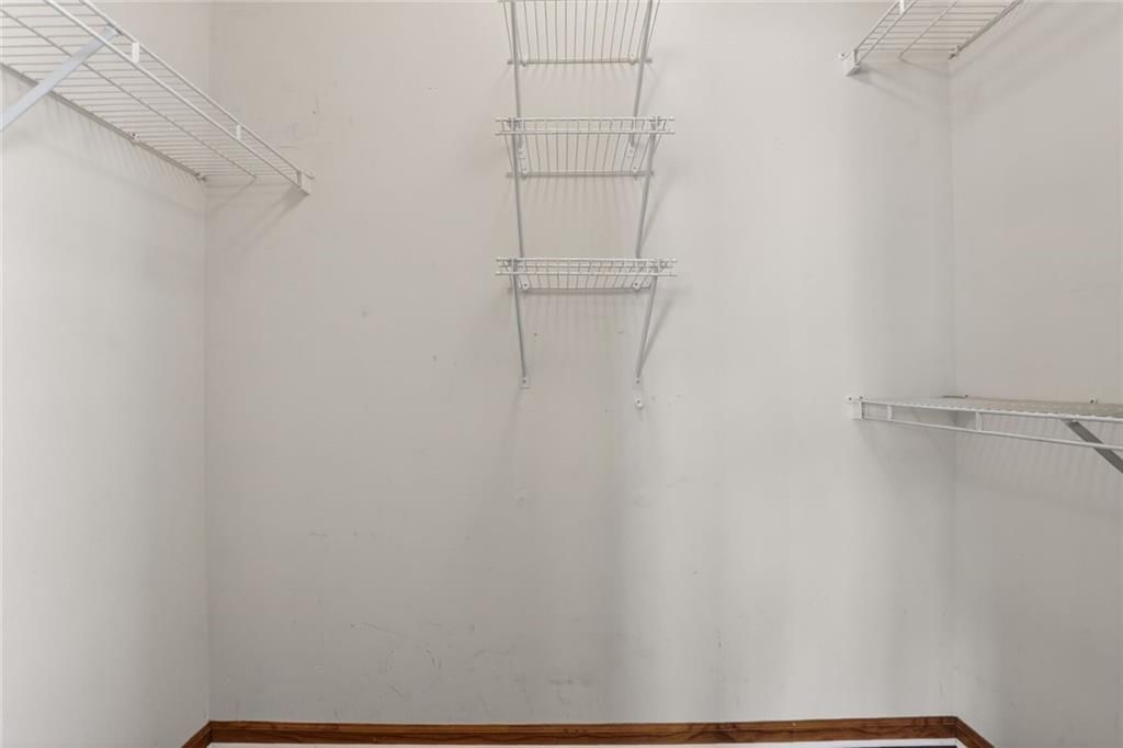 808 Golden Court — photo 15