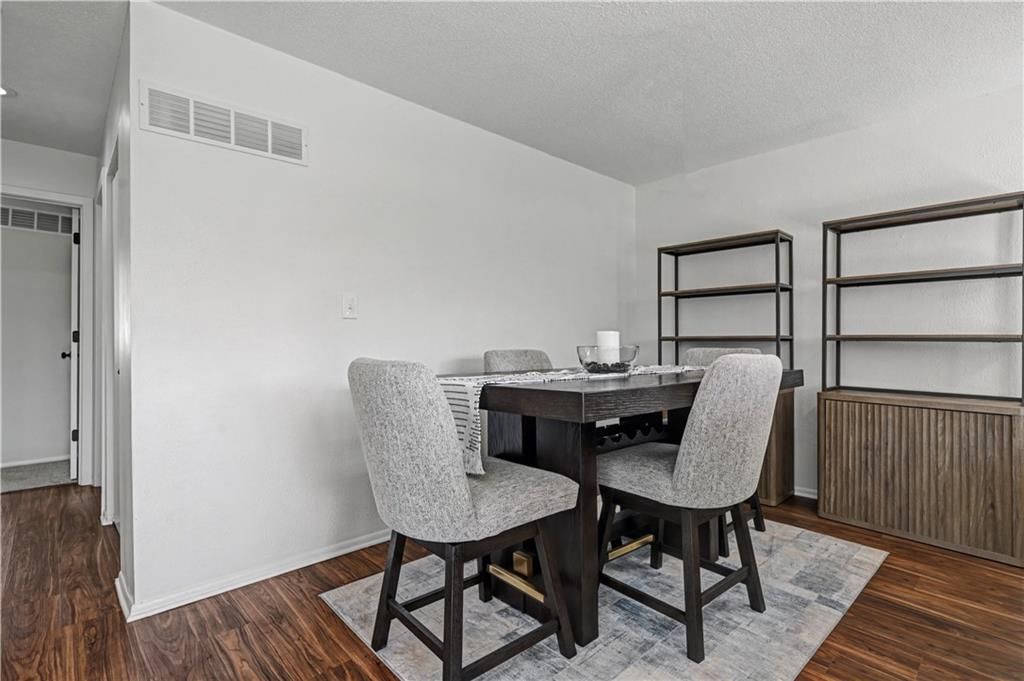 10952 Bradshaw Street — photo 9