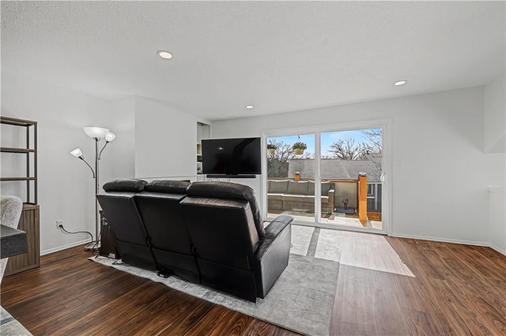 10952 Bradshaw Street — photo 10