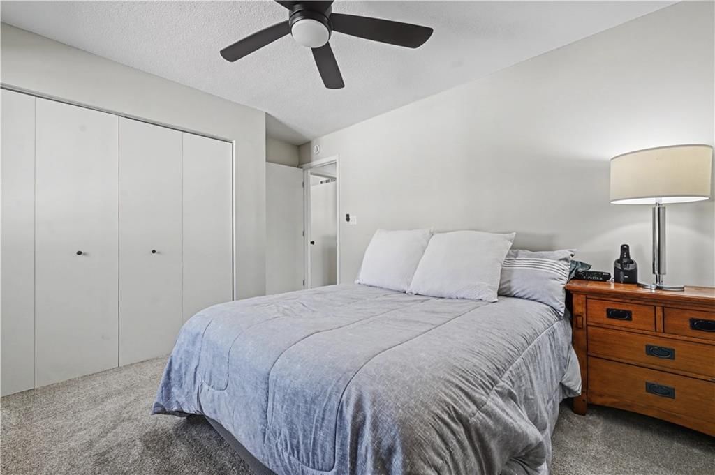 10952 Bradshaw Street — photo 17