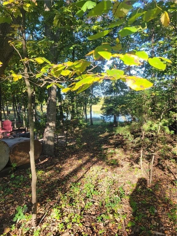 221 Fawn Valley Drive, Linn Valley, KS