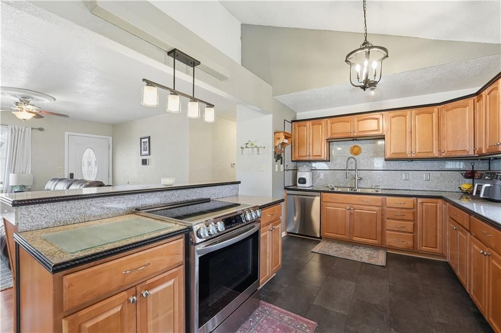 5312 N Jackson Avenue — photo 14