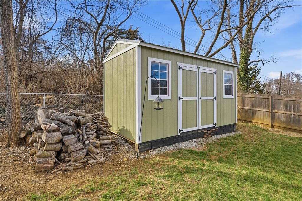 5312 N Jackson Avenue — photo 38