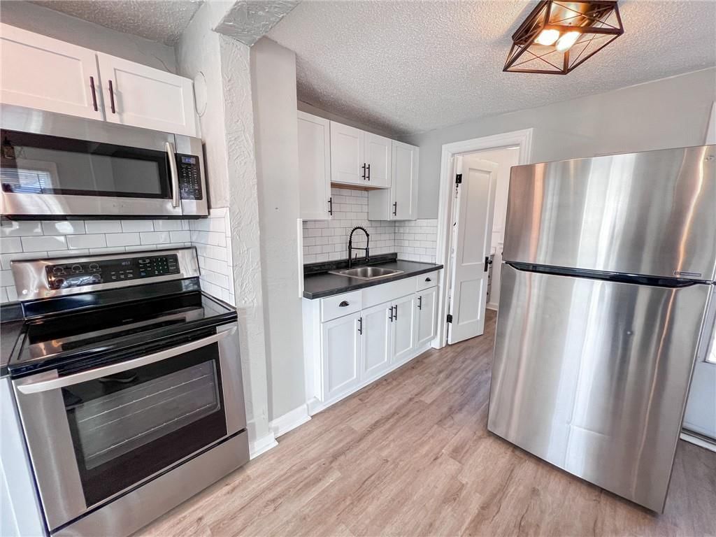844 Washington Boulevard — photo 15