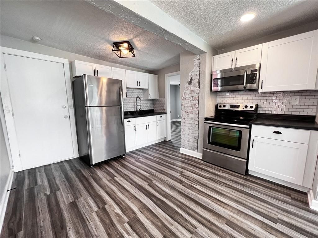 844 Washington Boulevard — photo 23