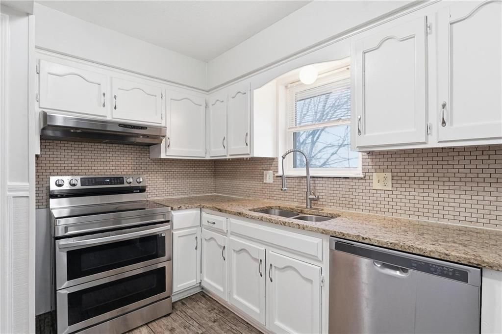 7901 NW 85th Terrace — photo 8