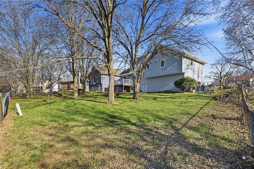 7901 NW 85th Terrace — photo 32