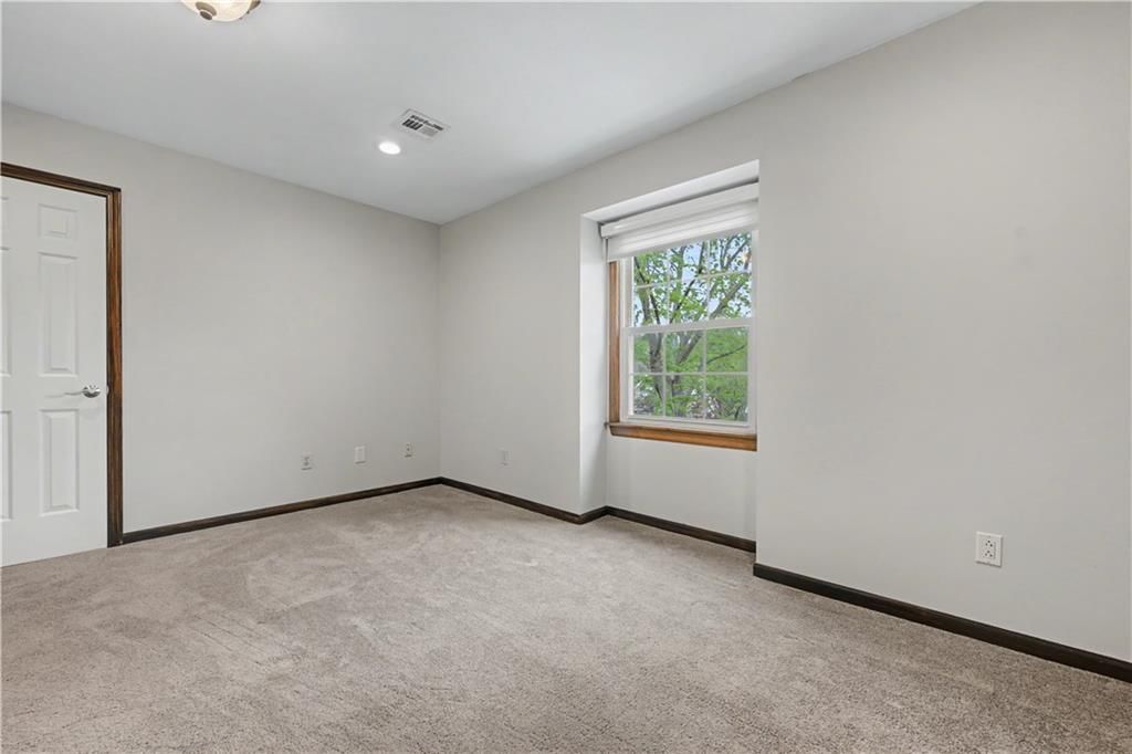 6609 N London Drive — photo 21