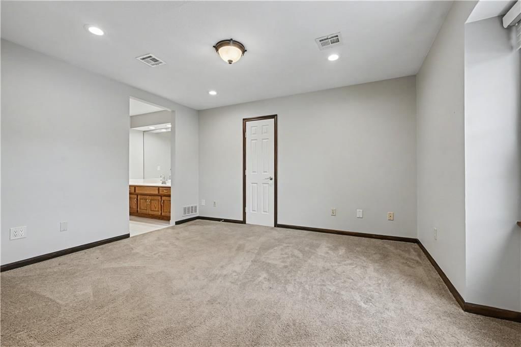6609 N London Drive — photo 22