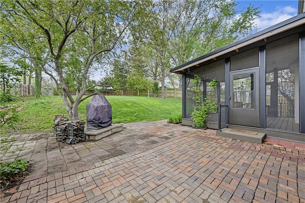 6609 N London Drive — photo 38