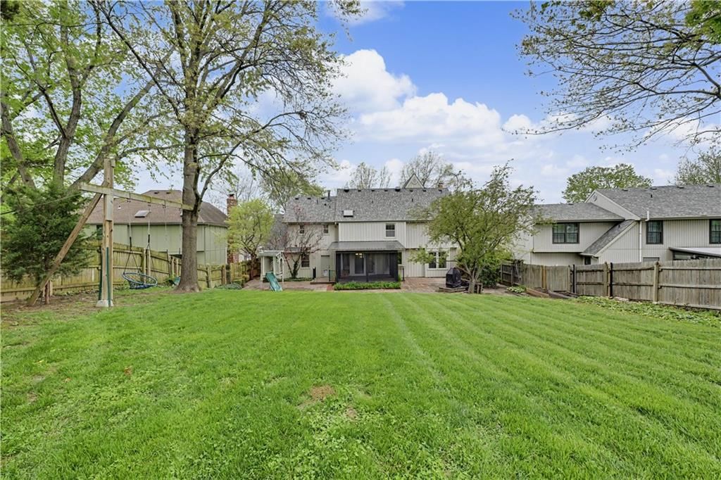 6609 N London Drive — photo 42