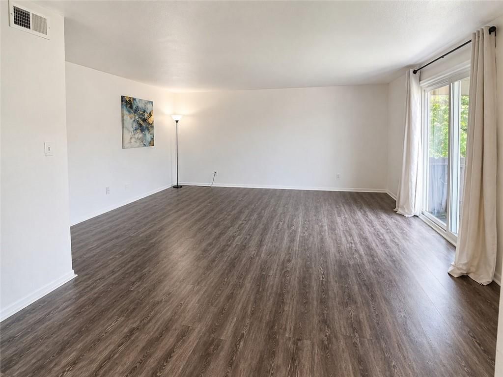 6224 Robinson Street — photo 4