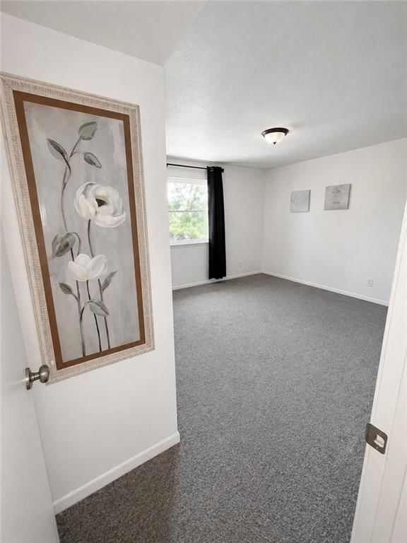 6224 Robinson Street — photo 15