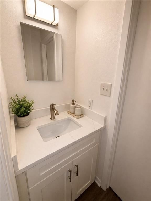 6224 Robinson Street — photo 21