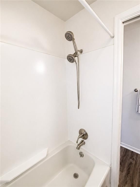 6224 Robinson Street — photo 23