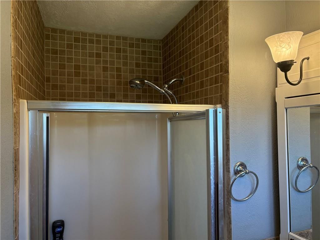 407 Morningside Terrace — photo 8