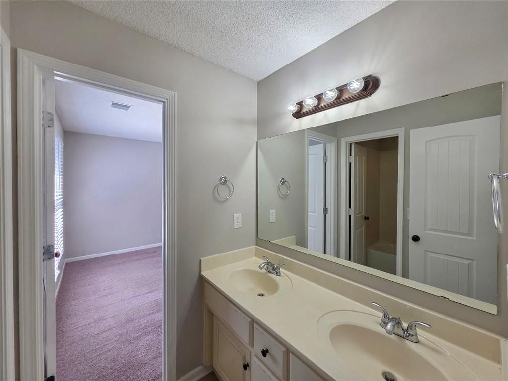 16885 W 161st Terrace — photo 23