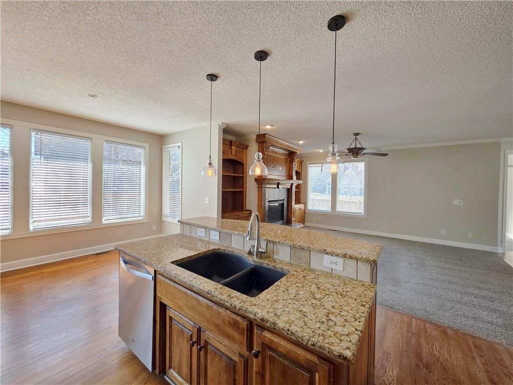 16885 W 161st Terrace — photo 45