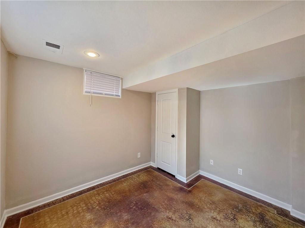 16885 W 161st Terrace — photo 52