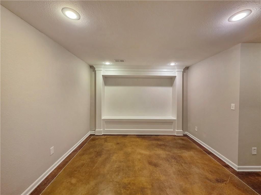 16885 W 161st Terrace — photo 55