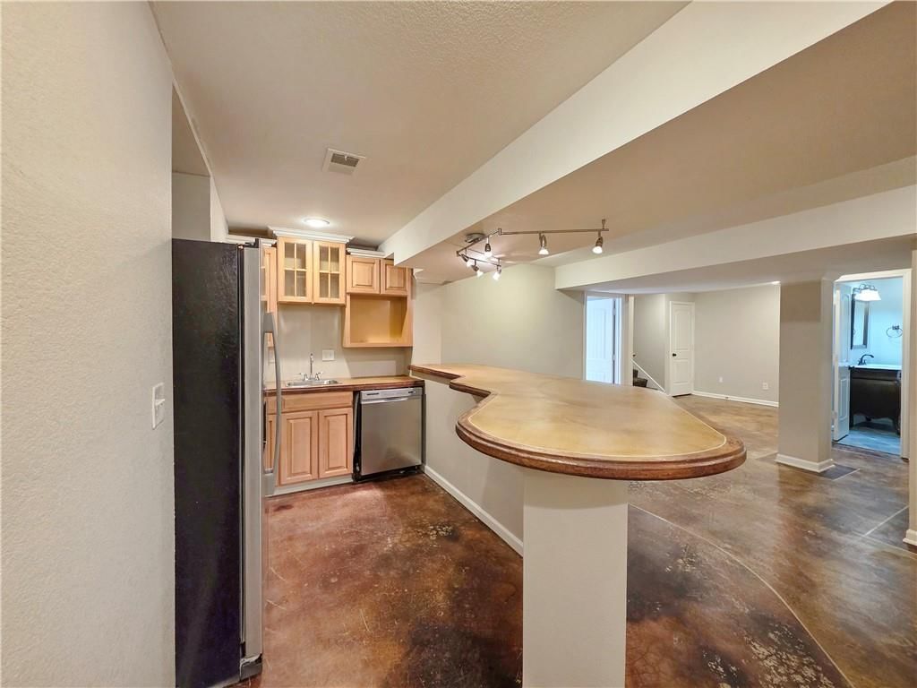 16885 W 161st Terrace — photo 56