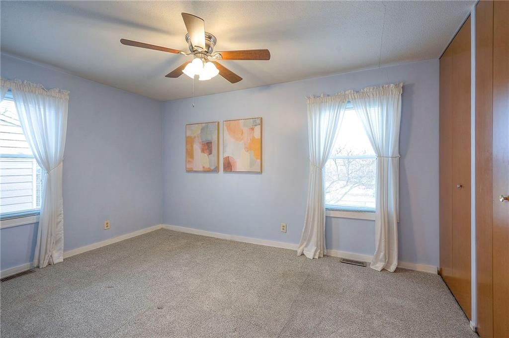 8539 Barnett Avenue — photo 15