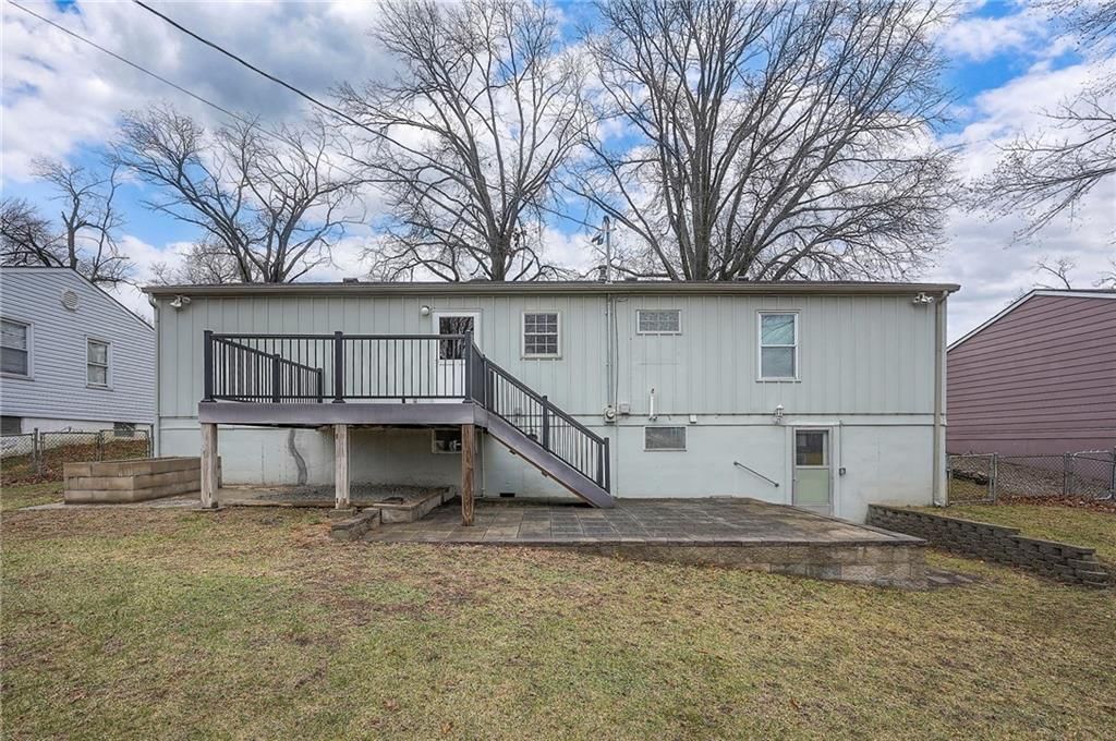 8539 Barnett Avenue — photo 23