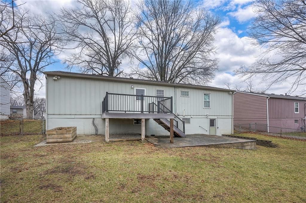 8539 Barnett Avenue — photo 24