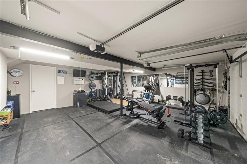 9105 England Street — photo 25