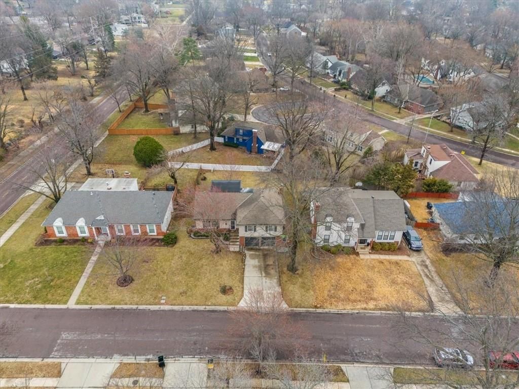 9105 England Street — photo 29