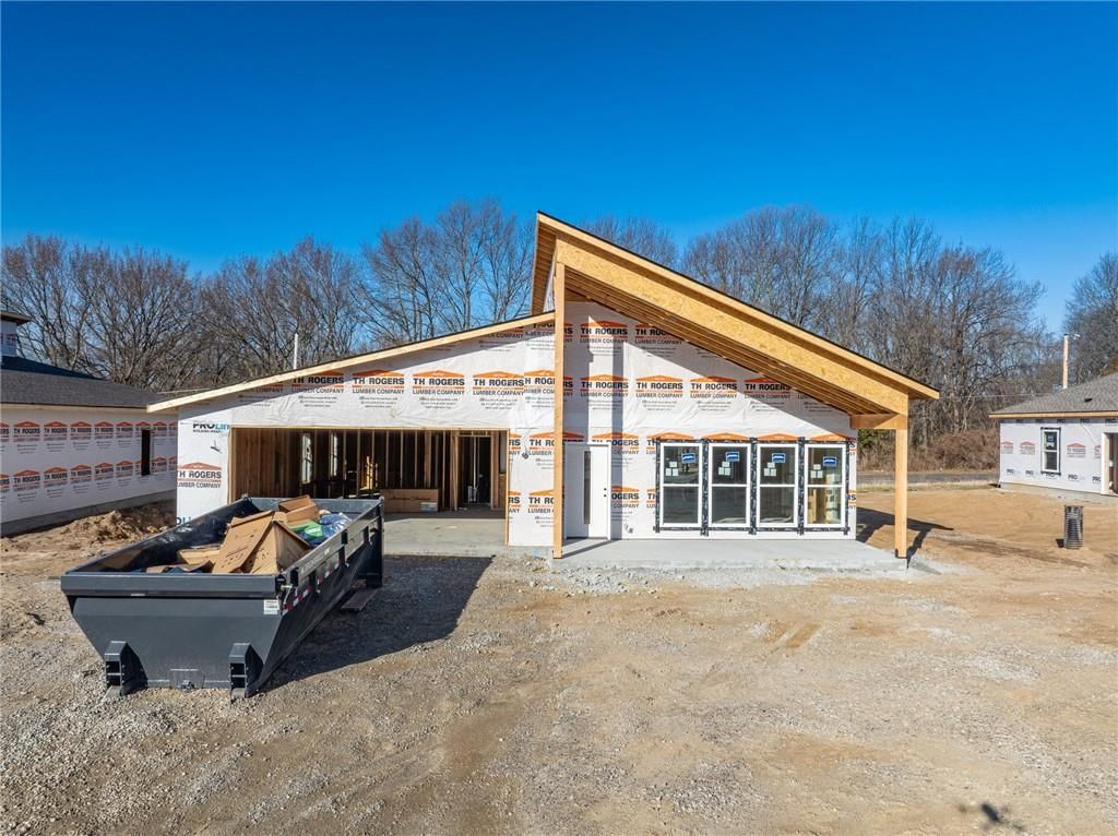 1503 Ashton Way — photo 4