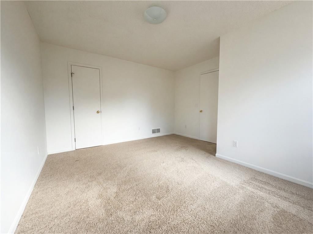 14110 Lora Street — photo 9