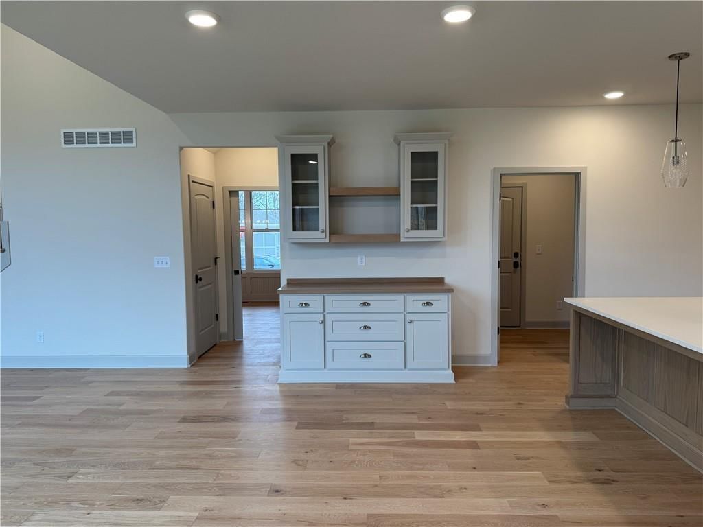 5812 NW Black Oak Court — photo 14