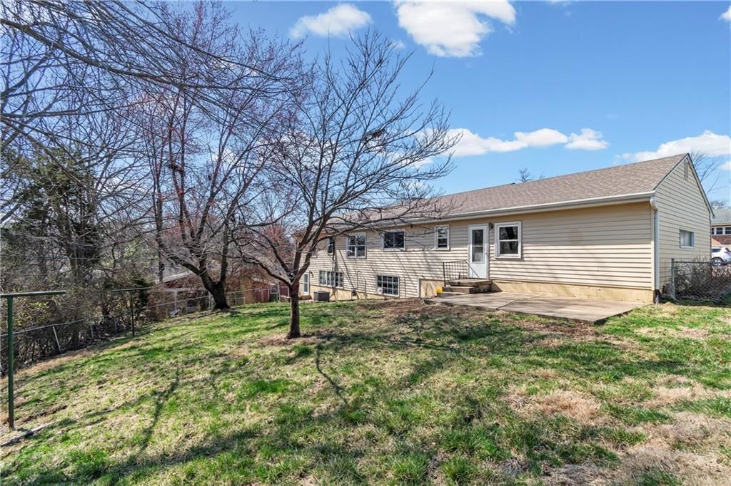 3929 NE Indianola Drive — photo 28