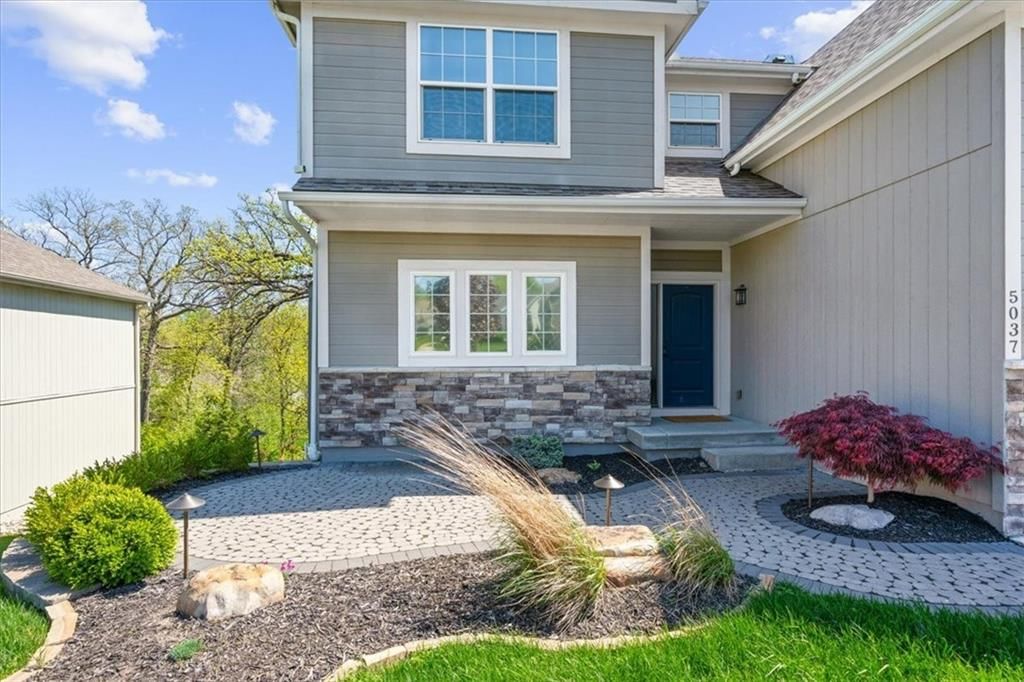 5037 NW Timberline Drive — photo 2