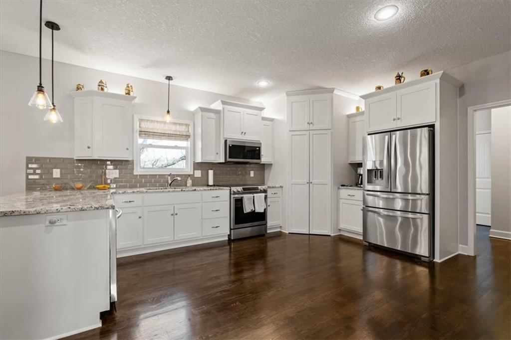 5037 NW Timberline Drive — photo 15
