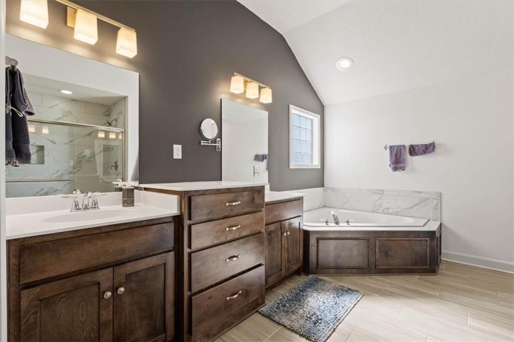 5037 NW Timberline Drive — photo 35